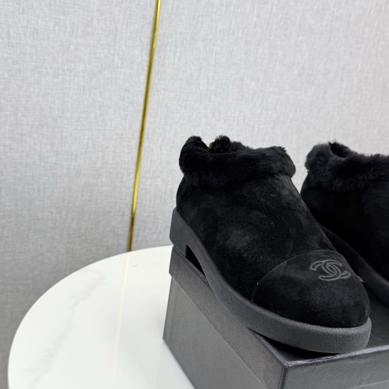 Ch**el boots